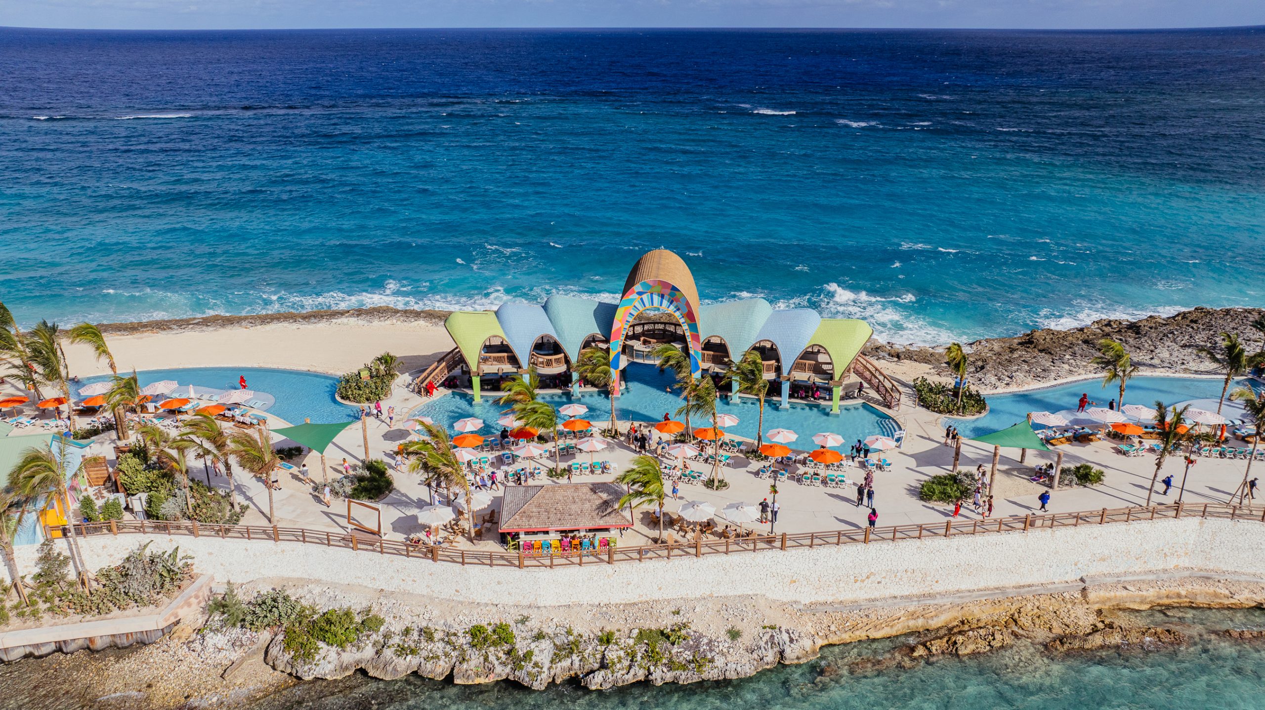 Royal Beach Club at Paradise Island Officially Opens