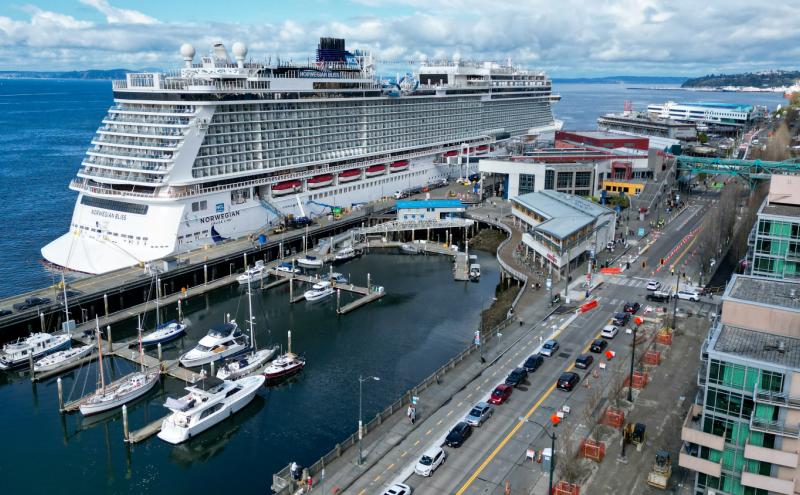 Norwegian Cruise Line ship Norwegian Bliss, at berth at Seattle's Pier 66